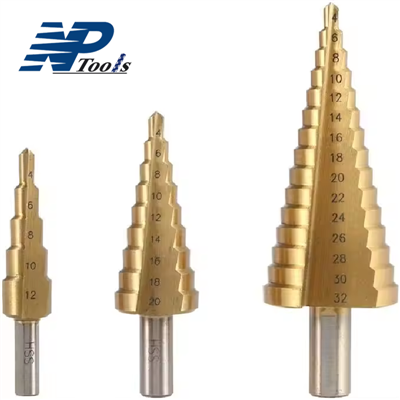 Jaka jest siła ciągu wymagana do użycia wiertła stopniowego z prostym rowkiem?